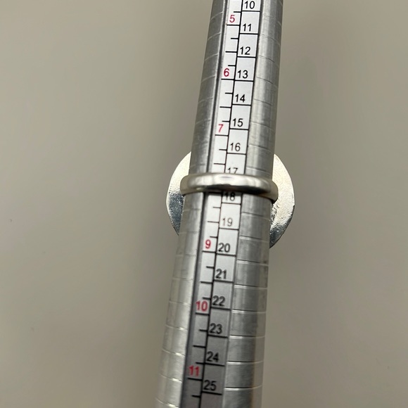 Blue Dendritic Round Statement Ring Size 8 - Picture 3 of 3